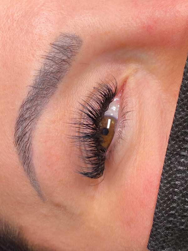 Wimpernverlängerung